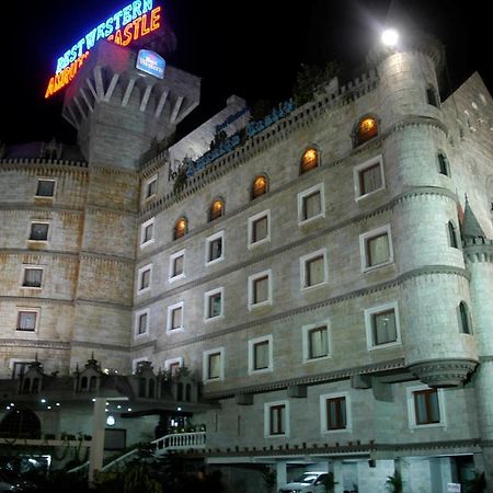 Best Western Amrutha Castle Hajdarabad Zewnętrze zdjęcie