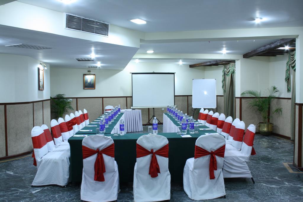 Best Western Amrutha Castle Hajdarabad Zewnętrze zdjęcie