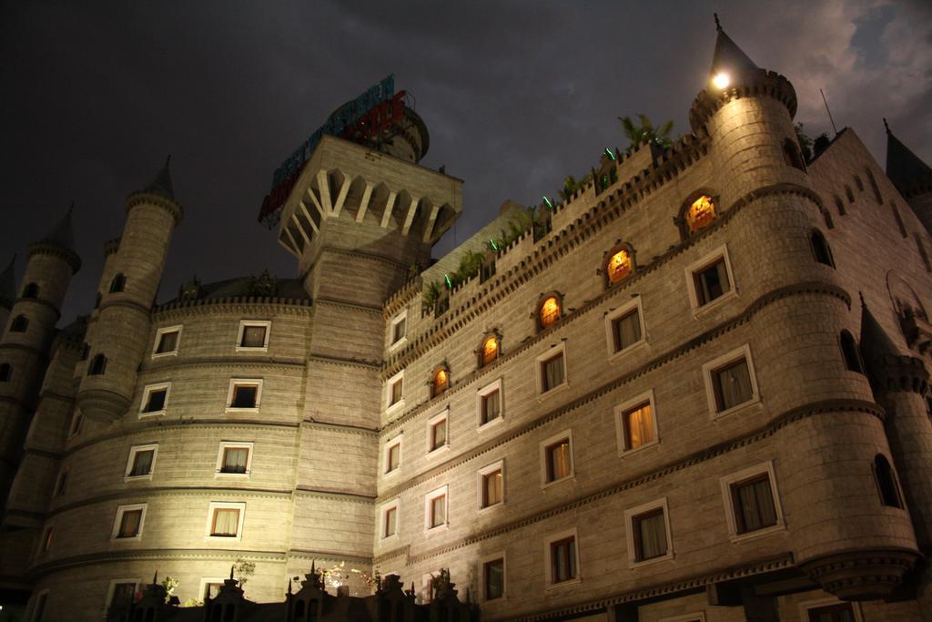 Best Western Amrutha Castle Hajdarabad Zewnętrze zdjęcie